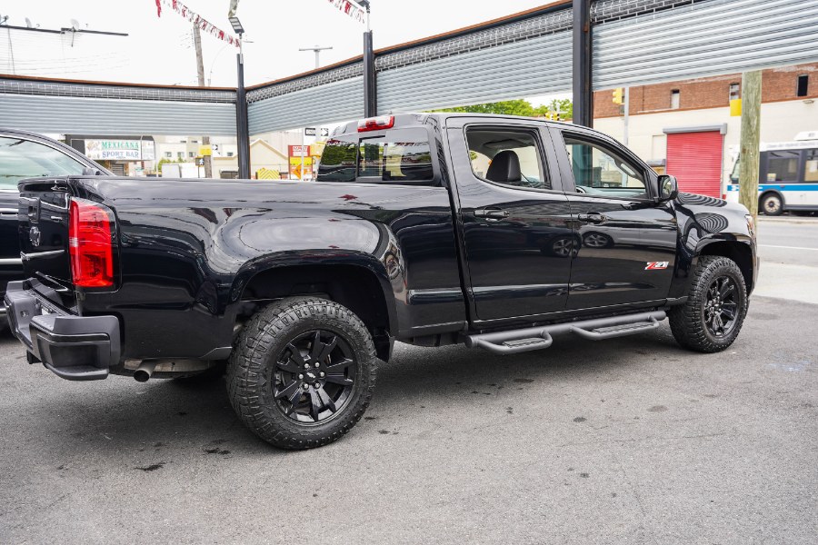 2017 Chevrolet Colorado Z71 4WD Crew Cab 128.3" Z71, available for sale in Hollis, New York | Jamaica 26 Motors. Hollis, New York