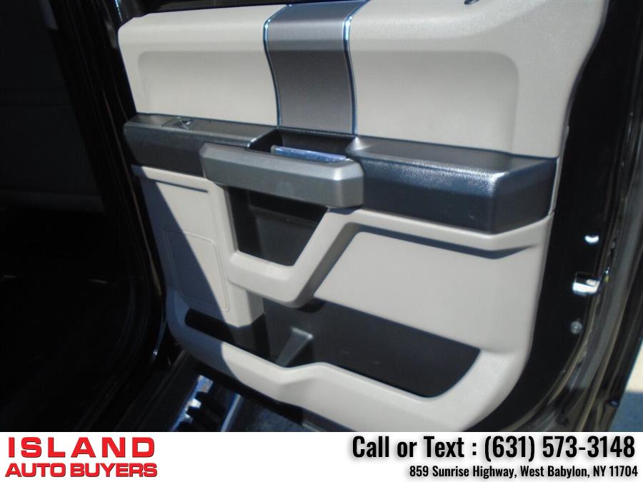Used Ford F-350 Super Duty XLT 4x4 4dr Crew Cab 6.8 ft. SB SRW Pickup 2017 | Island Auto Buyers. West Babylon, New York Used Ford F-350 Super Duty XLT 4x4 4dr Crew Cab 6.8 ft. SB SRW Pickup 2017 | Island Auto Buyers. West Babylon, New York