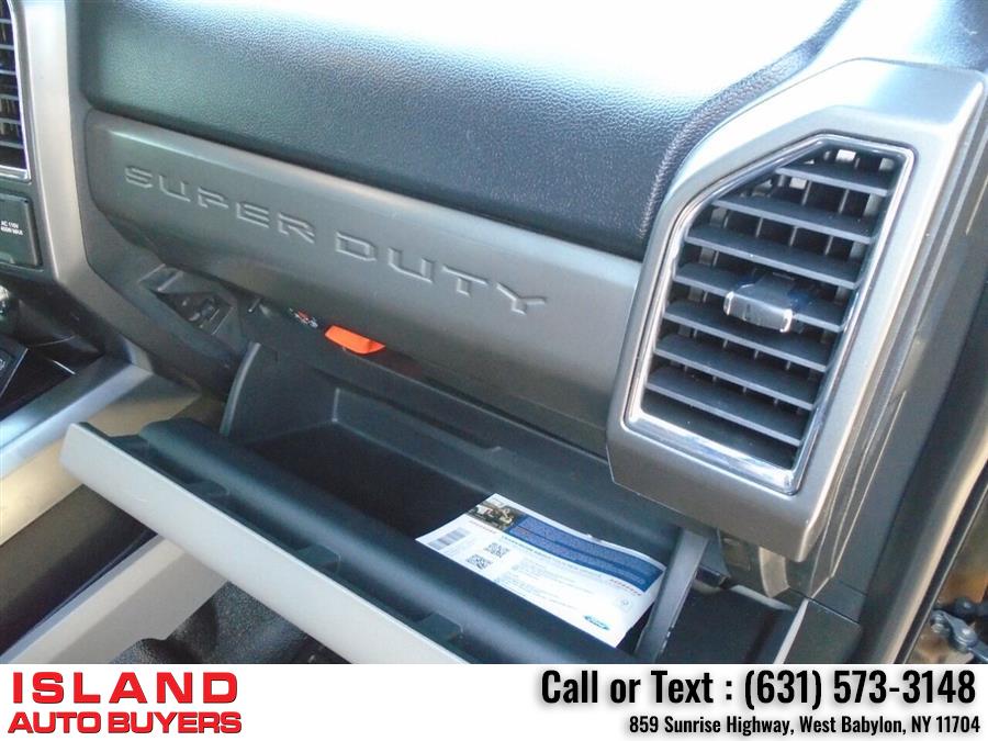 Used Ford F-350 Super Duty XLT 4x4 4dr Crew Cab 6.8 ft. SB SRW Pickup 2017 | Island Auto Buyers. West Babylon, New York Used Ford F-350 Super Duty XLT 4x4 4dr Crew Cab 6.8 ft. SB SRW Pickup 2017 | Island Auto Buyers. West Babylon, New York