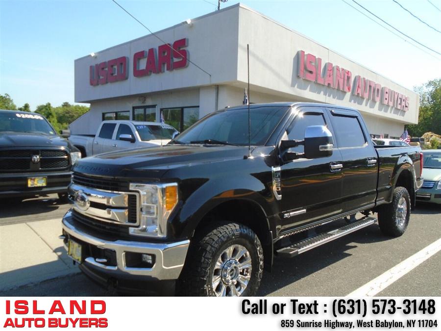 Used Ford F-350 Super Duty XLT 4x4 4dr Crew Cab 6.8 ft. SB SRW Pickup 2017 | Island Auto Buyers. West Babylon, New York Used Ford F-350 Super Duty XLT 4x4 4dr Crew Cab 6.8 ft. SB SRW Pickup 2017 | Island Auto Buyers. West Babylon, New York