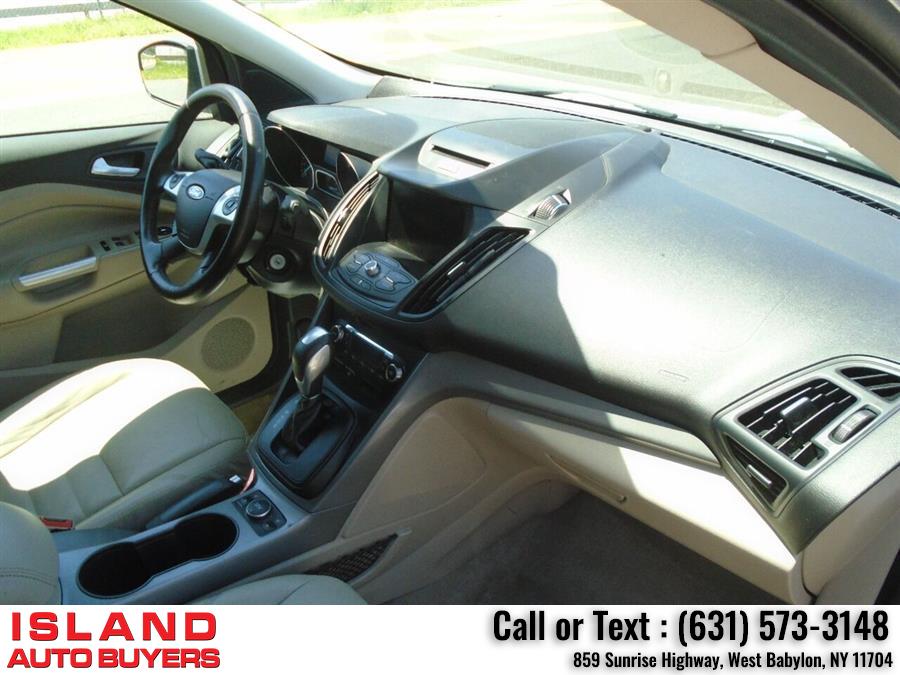 Used Ford Escape SE AWD 4dr SUV 2015 | Island Auto Buyers. West Babylon, New York Used Ford Escape SE AWD 4dr SUV 2015 | Island Auto Buyers. West Babylon, New York