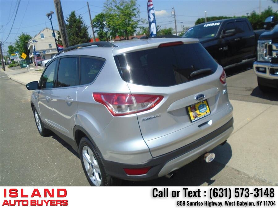 Used Ford Escape SE AWD 4dr SUV 2015 | Island Auto Buyers. West Babylon, New York Used Ford Escape SE AWD 4dr SUV 2015 | Island Auto Buyers. West Babylon, New York