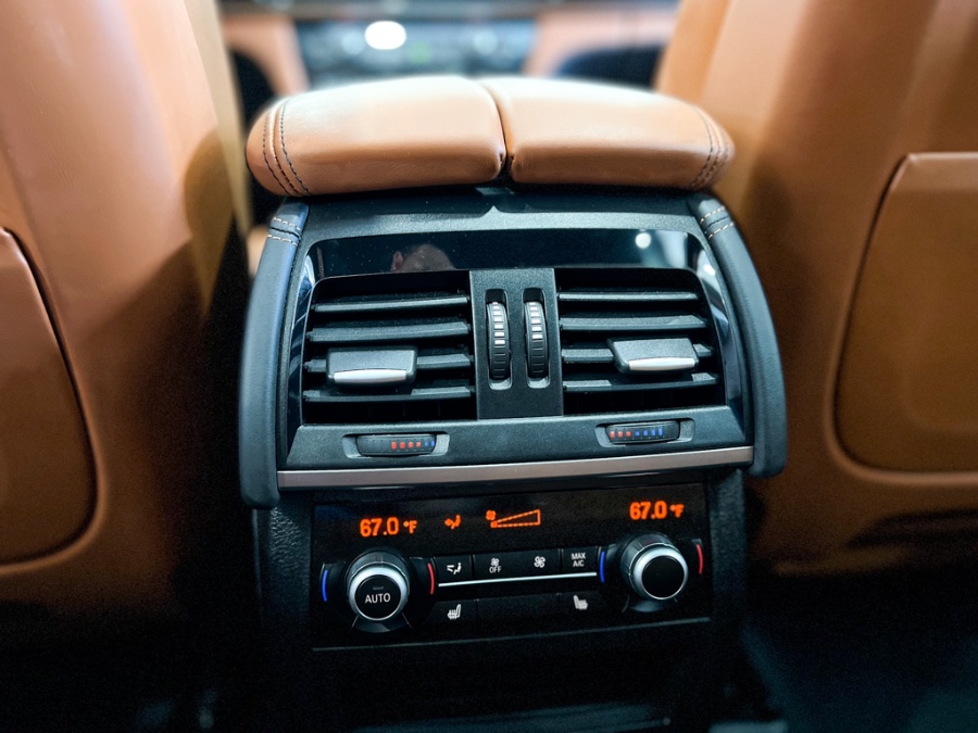 Used BMW X5 M Sports Activity Vehicle 2018 | Luxury Motor Club. Franklin Square, New York Used BMW X5 M Sports Activity Vehicle 2018 | Luxury Motor Club. Franklin Square, New York