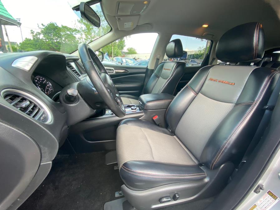 Used Nissan Pathfinder 4x4 SV Rock Creek 2019 | European Auto Expo. Lodi, New Jersey Used Nissan Pathfinder 4x4 SV Rock Creek 2019 | European Auto Expo. Lodi, New Jersey