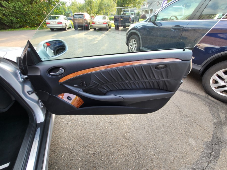 Used Mercedes-Benz CLK-Class 2dr Cpe 5.5L 2009 | Dealmax Motors LLC. Bristol, Connecticut Used Mercedes-Benz CLK-Class 2dr Cpe 5.5L 2009 | Dealmax Motors LLC. Bristol, Connecticut