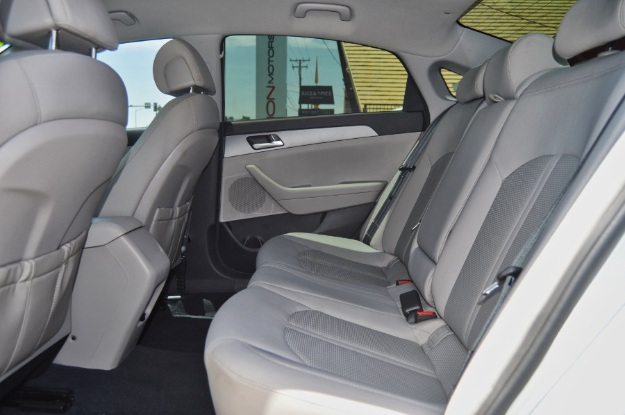 2015 Hyundai Sonata 4dr Sdn 2.4L SE, available for sale in Moreno Valley, California | Fusion Motors Inc. Moreno Valley, California 2015 Hyundai Sonata 4dr Sdn 2.4L SE, available for sale in Moreno Valley, California | Fusion Motors Inc. Moreno Valley, California