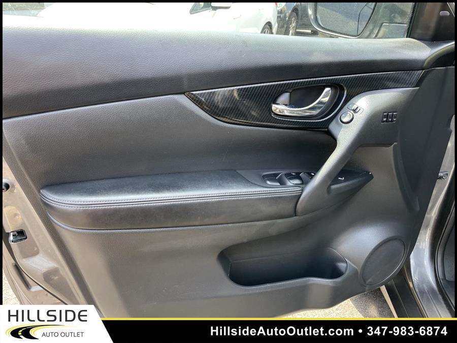 Used Nissan Rogue SL 2018 | Hillside Auto Outlet. Jamaica, New York Used Nissan Rogue SL 2018 | Hillside Auto Outlet. Jamaica, New York