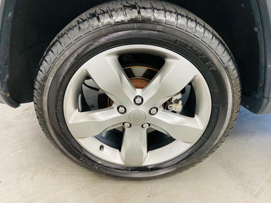 2013 Jeep Grand Cherokee 4WD 4dr Overland, available for sale in Linden, New Jersey | East Coast Auto Group. Linden, New Jersey 2013 Jeep Grand Cherokee 4WD 4dr Overland, available for sale in Linden, New Jersey | East Coast Auto Group. Linden, New Jersey