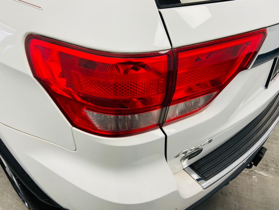 2013 Jeep Grand Cherokee 4WD 4dr Overland, available for sale in Linden, New Jersey | East Coast Auto Group. Linden, New Jersey 2013 Jeep Grand Cherokee 4WD 4dr Overland, available for sale in Linden, New Jersey | East Coast Auto Group. Linden, New Jersey