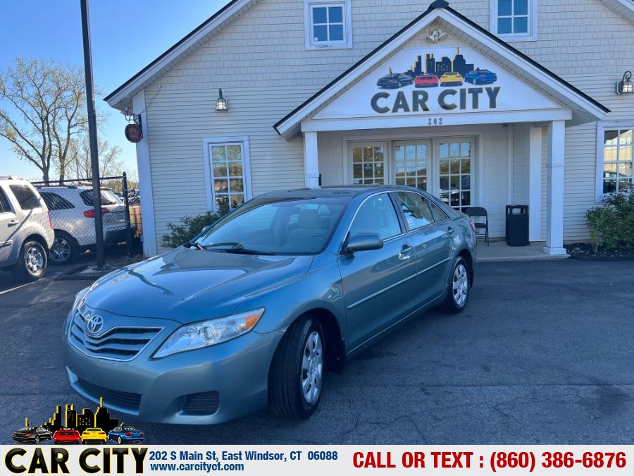 2010 Toyota Camry 4dr Sdn I4 Auto LE, available for sale in East Windsor, Connecticut | Car City LLC. East Windsor, Connecticut