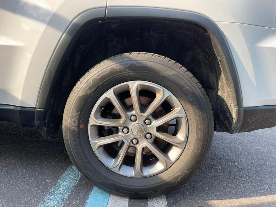 2016 Jeep Grand Cherokee Limited. CLEAN CARFAX!, available for sale in Elmont, New York | Sunrise of Elmont. Elmont, New York 2016 Jeep Grand Cherokee Limited. CLEAN CARFAX!, available for sale in Elmont, New York | Sunrise of Elmont. Elmont, New York