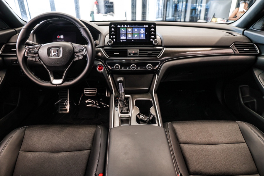 Used Honda Accord Sedan Sport 1.5T CVT 2018 | 26 Motors Long Island. ELMONT, New York Used Honda Accord Sedan Sport 1.5T CVT 2018 | 26 Motors Long Island. ELMONT, New York