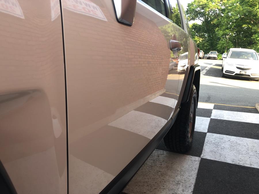 2012 Toyota FJ Cruiser 4WD 4dr Auto, available for sale in Waterbury, Connecticut | National Auto Brokers, Inc.. Waterbury, Connecticut 2012 Toyota FJ Cruiser 4WD 4dr Auto, available for sale in Waterbury, Connecticut | National Auto Brokers, Inc.. Waterbury, Connecticut