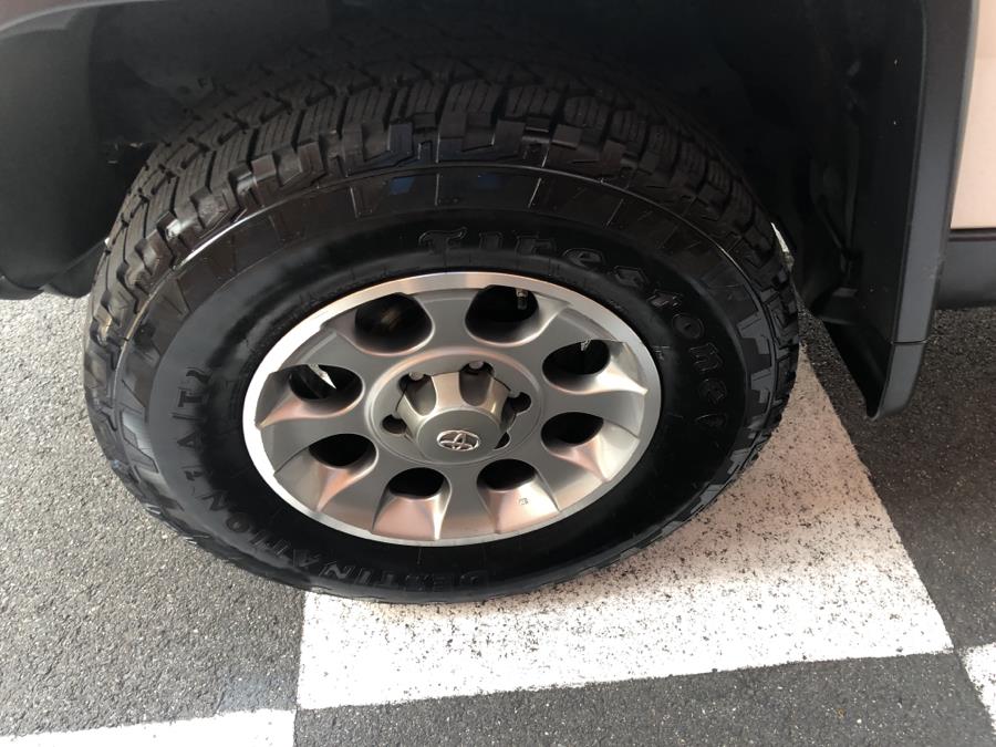 2012 Toyota FJ Cruiser 4WD 4dr Auto, available for sale in Waterbury, Connecticut | National Auto Brokers, Inc.. Waterbury, Connecticut 2012 Toyota FJ Cruiser 4WD 4dr Auto, available for sale in Waterbury, Connecticut | National Auto Brokers, Inc.. Waterbury, Connecticut