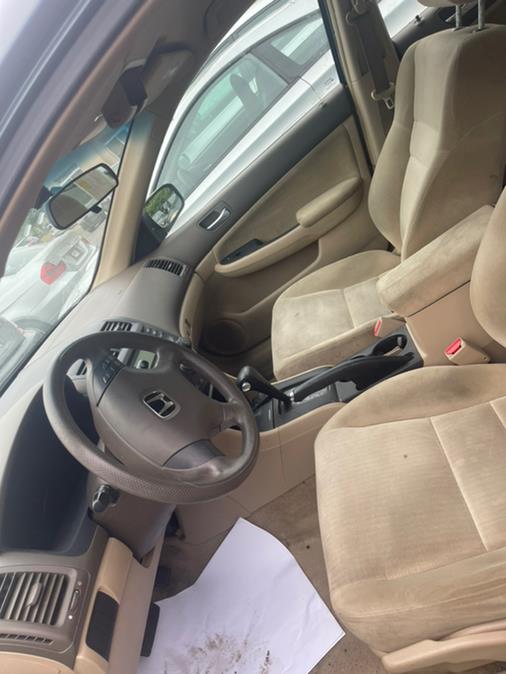 Used Honda Accord Sdn LX AT 2005 | J & A Auto Center. Raynham, Massachusetts Used Honda Accord Sdn LX AT 2005 | J & A Auto Center. Raynham, Massachusetts