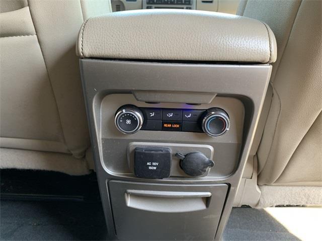 2009 Ford Flex Limited, available for sale in Stratford, Connecticut | Wiz Leasing Inc. Stratford, Connecticut 2009 Ford Flex Limited, available for sale in Stratford, Connecticut | Wiz Leasing Inc. Stratford, Connecticut
