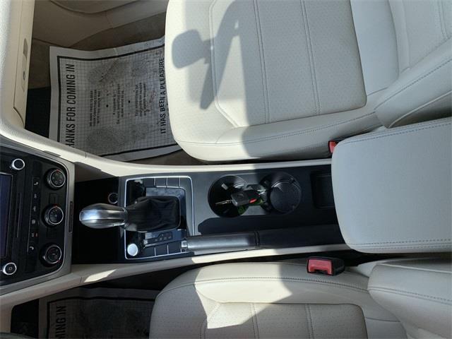 2015 Volkswagen Passat 1.8T Wolfsburg Edition, available for sale in Stratford, Connecticut | Wiz Leasing Inc. Stratford, Connecticut 2015 Volkswagen Passat 1.8T Wolfsburg Edition, available for sale in Stratford, Connecticut | Wiz Leasing Inc. Stratford, Connecticut