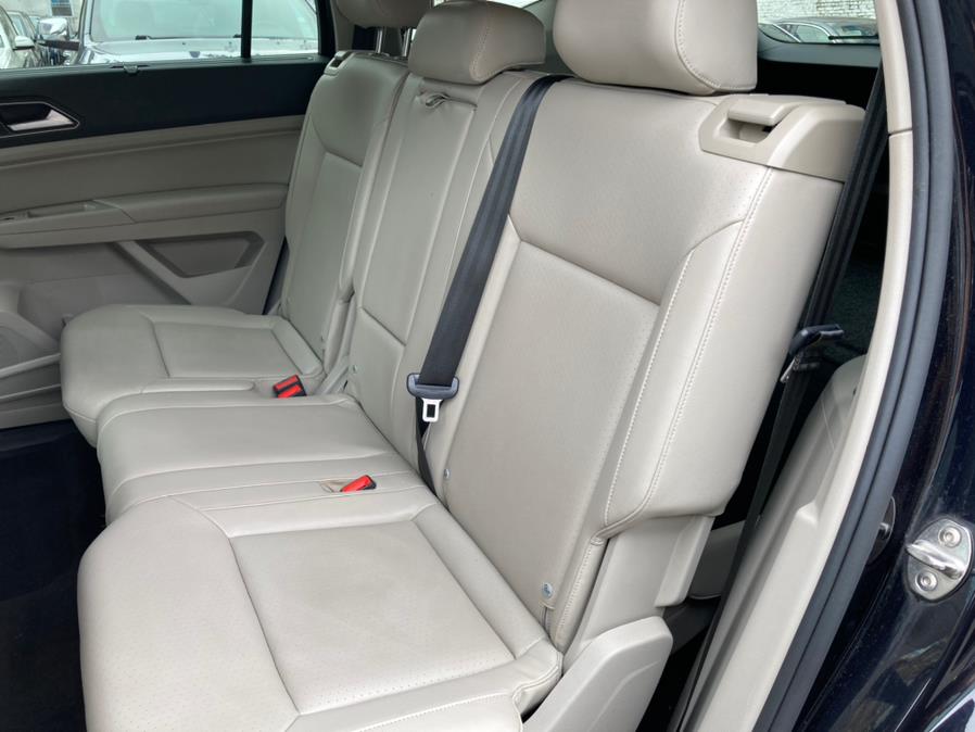 2019 Volkswagen Atlas 3.6L V6 SE w/Technology 4MOTION, available for sale in Brooklyn, New York | Carsbuck Inc.. Brooklyn, New York 2019 Volkswagen Atlas 3.6L V6 SE w/Technology 4MOTION, available for sale in Brooklyn, New York | Carsbuck Inc.. Brooklyn, New York