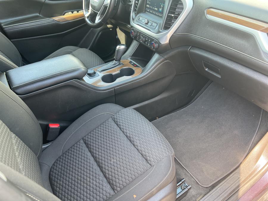 2018 GMC Acadia AWD 4dr SLE w/SLE-1, available for sale in Milford, Connecticut | Dealertown Auto Wholesalers. Milford, Connecticut 2018 GMC Acadia AWD 4dr SLE w/SLE-1, available for sale in Milford, Connecticut | Dealertown Auto Wholesalers. Milford, Connecticut