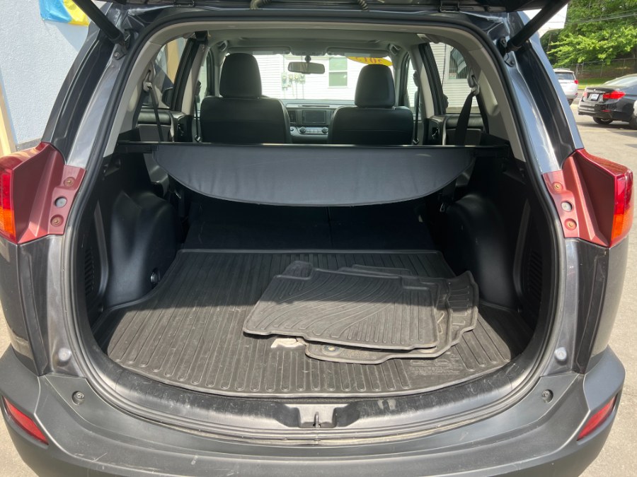 Used Toyota RAV4 AWD 4dr Limited (Natl) 2015 | Bristol Auto Center LLC. Bristol, Connecticut Used Toyota RAV4 AWD 4dr Limited (Natl) 2015 | Bristol Auto Center LLC. Bristol, Connecticut
