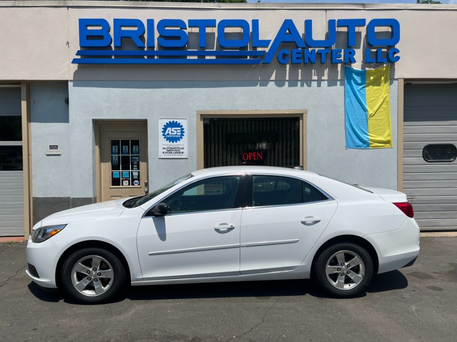 Used Chevrolet Malibu 4dr Sdn LS w/1LS 2014 | Bristol Auto Center LLC. Bristol, Connecticut Used Chevrolet Malibu 4dr Sdn LS w/1LS 2014 | Bristol Auto Center LLC. Bristol, Connecticut
