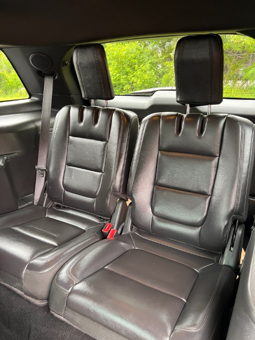 Used Ford Explorer 4WD 4dr Limited 2015 | A-Tech. Medford, Massachusetts Used Ford Explorer 4WD 4dr Limited 2015 | A-Tech. Medford, Massachusetts