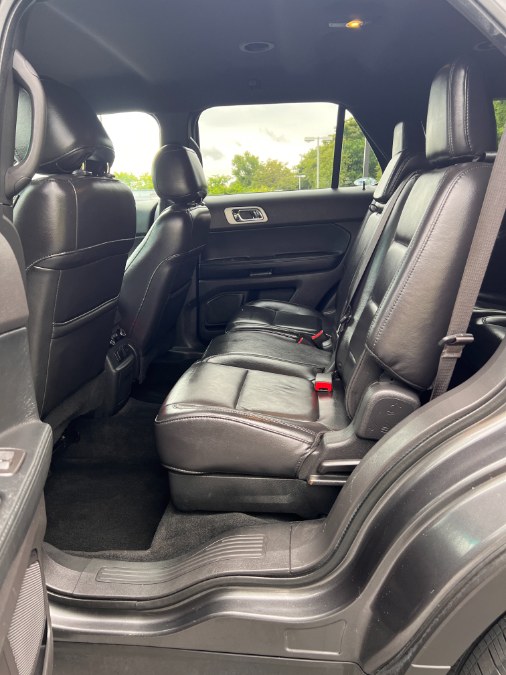 Used Ford Explorer 4WD 4dr Limited 2015 | A-Tech. Medford, Massachusetts Used Ford Explorer 4WD 4dr Limited 2015 | A-Tech. Medford, Massachusetts