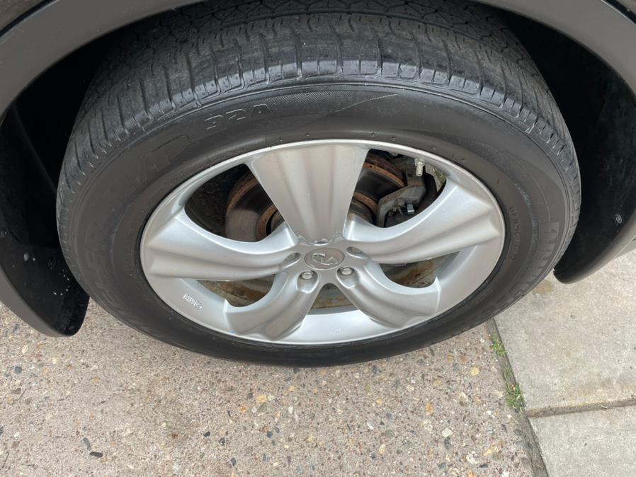 2011 INFINITI FX35 AWD 4dr, available for sale in Manchester, Connecticut | Carsonmain LLC. Manchester, Connecticut 2011 INFINITI FX35 AWD 4dr, available for sale in Manchester, Connecticut | Carsonmain LLC. Manchester, Connecticut