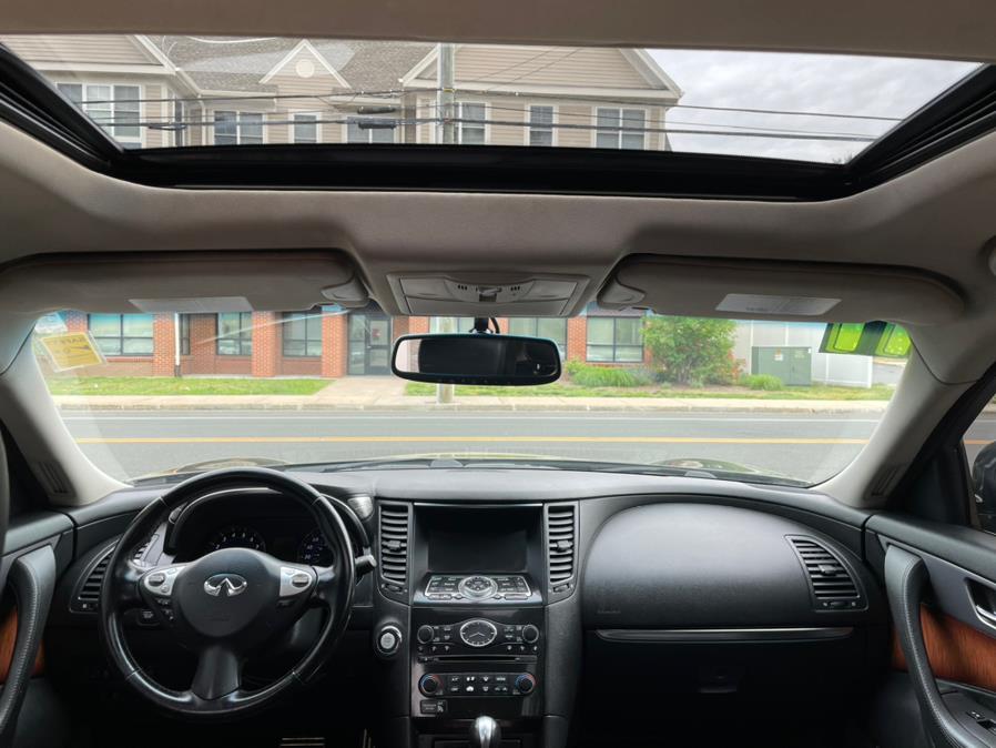 2011 INFINITI FX35 AWD 4dr, available for sale in Manchester, Connecticut | Carsonmain LLC. Manchester, Connecticut 2011 INFINITI FX35 AWD 4dr, available for sale in Manchester, Connecticut | Carsonmain LLC. Manchester, Connecticut