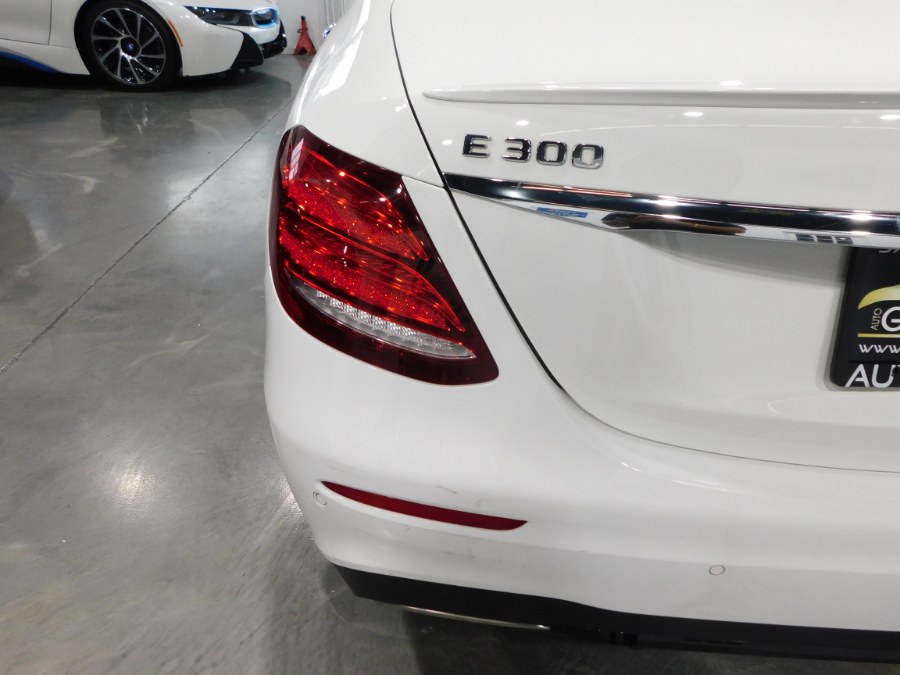 Used Mercedes-Benz E-Class E 300 4MATIC Sedan 2019 | Auto Gallery. Lodi, New Jersey Used Mercedes-Benz E-Class E 300 4MATIC Sedan 2019 | Auto Gallery. Lodi, New Jersey
