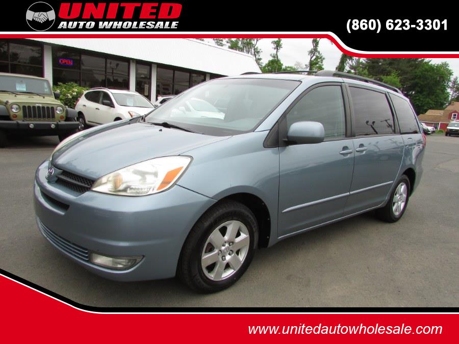 Used Toyota Sienna 5dr XLE FWD 7-Passenger 2005 | United Auto Sales of E Windsor, Inc. East Windsor, Connecticut