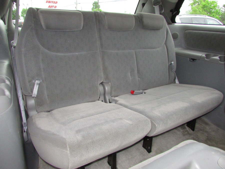 2005 Toyota Sienna 5dr XLE FWD 7-Passenger, available for sale in East Windsor, Connecticut | United Auto Sales of E Windsor, Inc. East Windsor, Connecticut 2005 Toyota Sienna 5dr XLE FWD 7-Passenger, available for sale in East Windsor, Connecticut | United Auto Sales of E Windsor, Inc. East Windsor, Connecticut