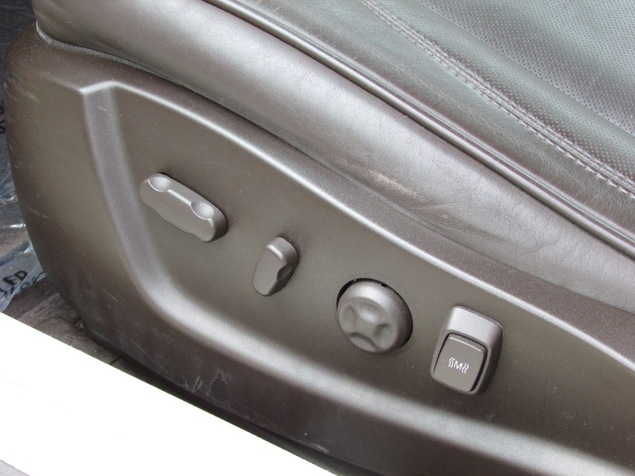 2009 Cadillac DTS 4dr Sdn w/1SA, available for sale in East Windsor, Connecticut | United Auto Sales of E Windsor, Inc. East Windsor, Connecticut 2009 Cadillac DTS 4dr Sdn w/1SA, available for sale in East Windsor, Connecticut | United Auto Sales of E Windsor, Inc. East Windsor, Connecticut