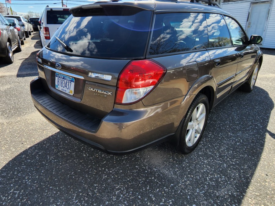 2009 Subaru Outback 4dr H4 Auto 2.5i Special Edtn, available for sale in Patchogue, New York | Romaxx Truxx. Patchogue, New York 2009 Subaru Outback 4dr H4 Auto 2.5i Special Edtn, available for sale in Patchogue, New York | Romaxx Truxx. Patchogue, New York