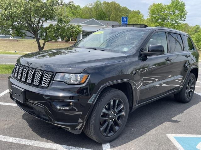 Used Jeep Grand Cherokee Altitude 2019 | Blasius of Danbury. Danbury, Connecticut Used Jeep Grand Cherokee Altitude 2019 | Blasius of Danbury. Danbury, Connecticut