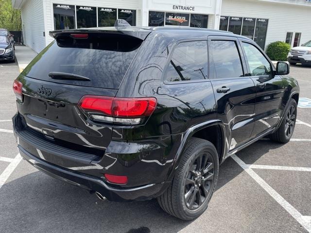 Used Jeep Grand Cherokee Altitude 2019 | Blasius of Danbury. Danbury, Connecticut Used Jeep Grand Cherokee Altitude 2019 | Blasius of Danbury. Danbury, Connecticut