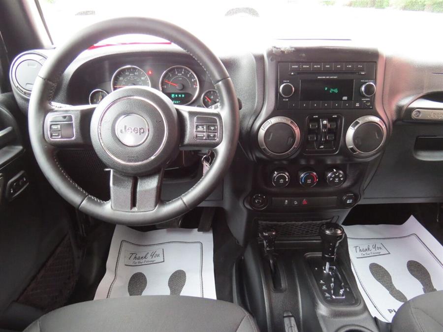 Used Jeep Wrangler Unlimited Sport S 4x4 4dr SUV 2017 | Lake City Exports Inc. Auburn, Maine Used Jeep Wrangler Unlimited Sport S 4x4 4dr SUV 2017 | Lake City Exports Inc. Auburn, Maine