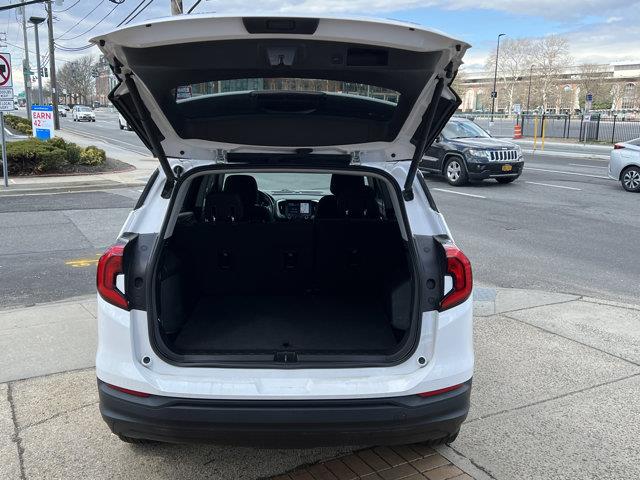 Used GMC Terrain SLE 2018 | NY Luxury Motors. Elmont, New York Used GMC Terrain SLE 2018 | NY Luxury Motors. Elmont, New York