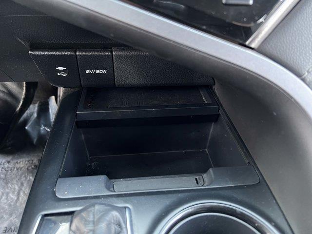 Used Toyota Camry SE 2019 | NY Luxury Motors. Elmont, New York Used Toyota Camry SE 2019 | NY Luxury Motors. Elmont, New York