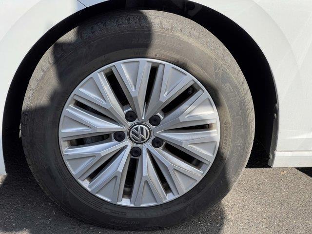 Used Volkswagen Jetta S 2019 | NY Luxury Motors. Elmont, New York Used Volkswagen Jetta S 2019 | NY Luxury Motors. Elmont, New York