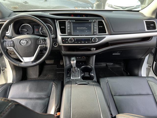 Used Toyota Highlander XLE 2018 | NY Luxury Motors. Elmont, New York Used Toyota Highlander XLE 2018 | NY Luxury Motors. Elmont, New York