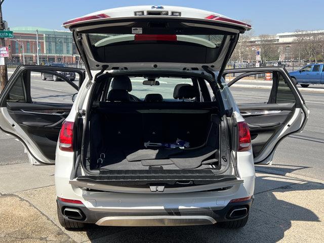 2018 BMW X5 xDrive35i, available for sale in Elmont, New York | NY Luxury Motors. Elmont, New York 2018 BMW X5 xDrive35i, available for sale in Elmont, New York | NY Luxury Motors. Elmont, New York