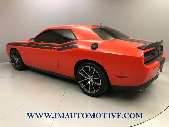Used Dodge Challenger R/T Scat Pack Coupe 2017 | J&M Automotive Sls&Svc LLC. Naugatuck, Connecticut Used Dodge Challenger R/T Scat Pack Coupe 2017 | J&M Automotive Sls&Svc LLC. Naugatuck, Connecticut
