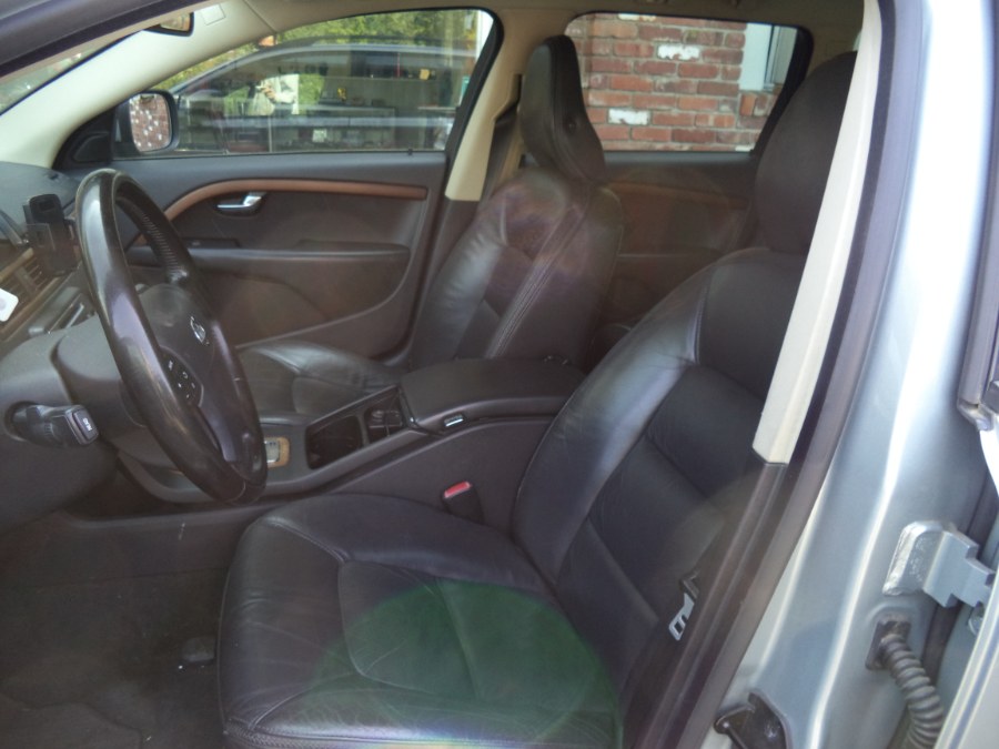 2009 Volvo XC70 Cross Country, available for sale in Naugatuck, Connecticut | Riverside Motorcars, LLC. Naugatuck, Connecticut 2009 Volvo XC70 Cross Country, available for sale in Naugatuck, Connecticut | Riverside Motorcars, LLC. Naugatuck, Connecticut