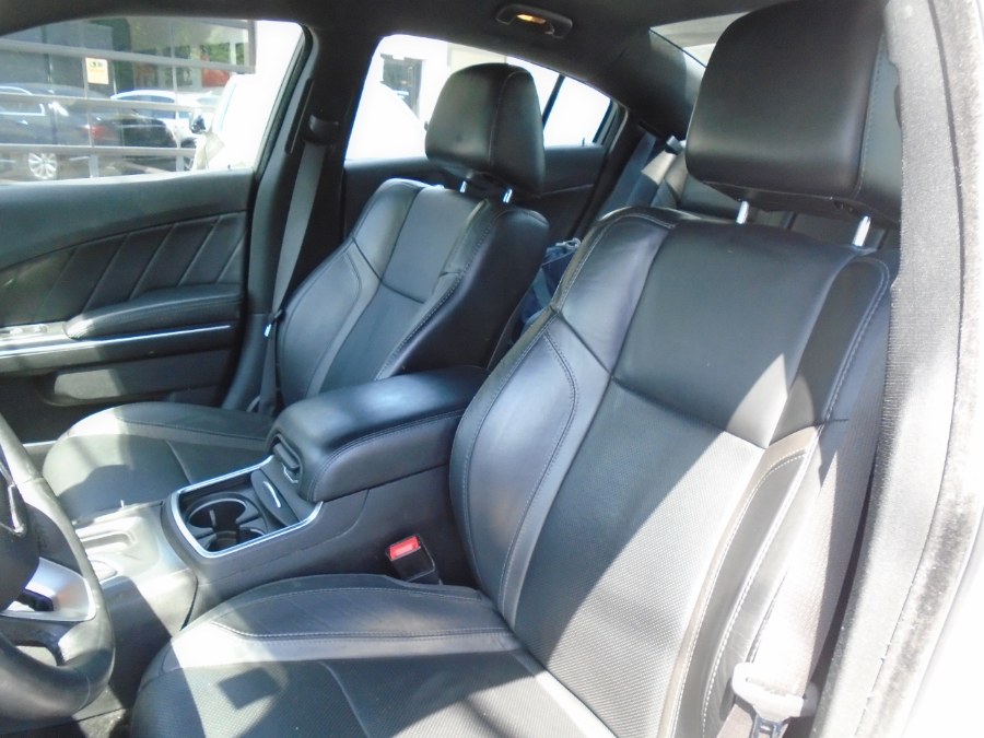 2016 Dodge Charger 4dr Sdn SXT AWD, available for sale in Waterbury, Connecticut | Jim Juliani Motors. Waterbury, Connecticut 2016 Dodge Charger 4dr Sdn SXT AWD, available for sale in Waterbury, Connecticut | Jim Juliani Motors. Waterbury, Connecticut
