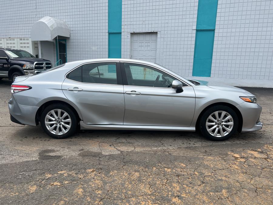 Used Toyota Camry LE Auto (Natl) 2018 | Dealertown Auto Wholesalers. Milford, Connecticut
