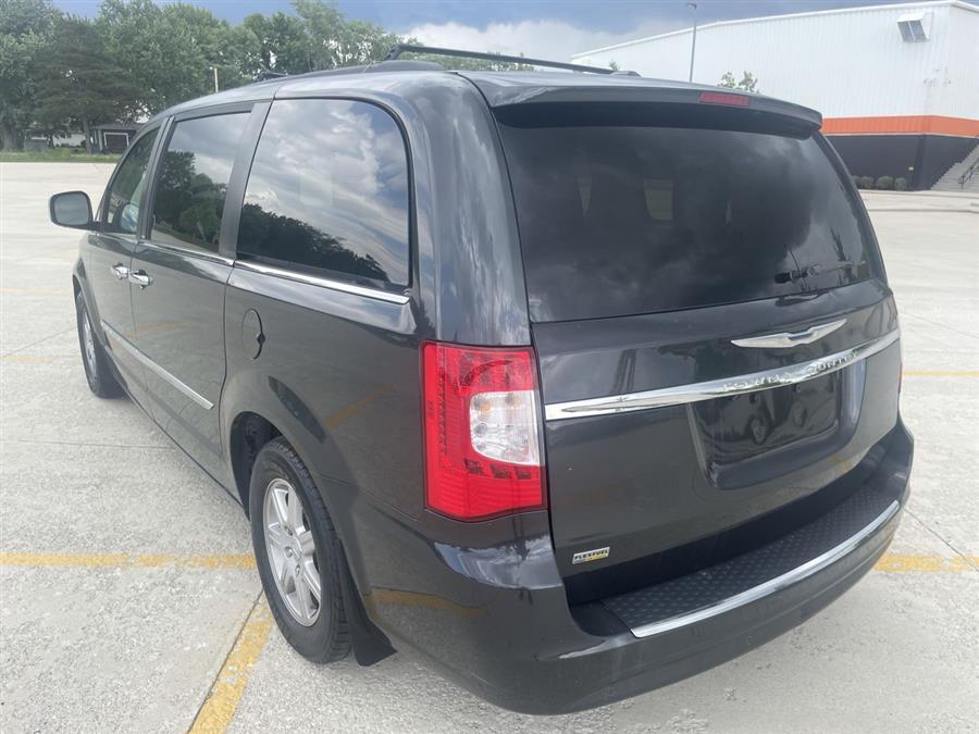2011 Chrysler Town & Country 4dr Wgn Touring, available for sale in Elida, Ohio | Josh's All Under Ten LLC. Elida, Ohio 2011 Chrysler Town & Country 4dr Wgn Touring, available for sale in Elida, Ohio | Josh's All Under Ten LLC. Elida, Ohio