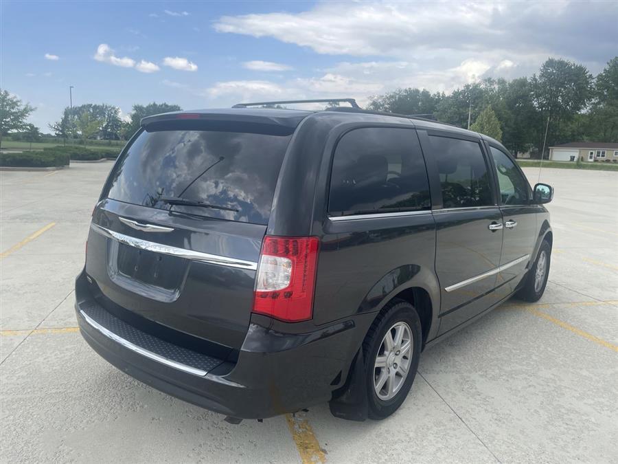 2011 Chrysler Town & Country 4dr Wgn Touring, available for sale in Elida, Ohio | Josh's All Under Ten LLC. Elida, Ohio 2011 Chrysler Town & Country 4dr Wgn Touring, available for sale in Elida, Ohio | Josh's All Under Ten LLC. Elida, Ohio
