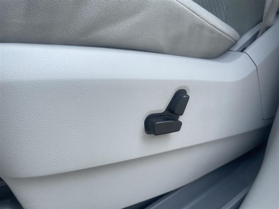 2009 Chrysler Town & Country 4dr Wgn Touring, available for sale in Elida, Ohio | Josh's All Under Ten LLC. Elida, Ohio 2009 Chrysler Town & Country 4dr Wgn Touring, available for sale in Elida, Ohio | Josh's All Under Ten LLC. Elida, Ohio
