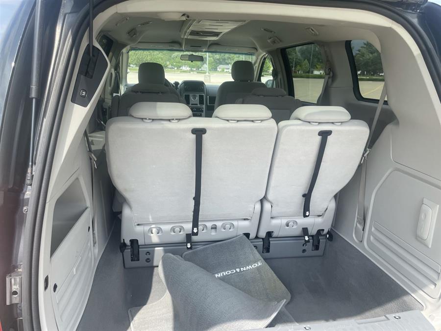 2009 Chrysler Town & Country 4dr Wgn Touring, available for sale in Elida, Ohio | Josh's All Under Ten LLC. Elida, Ohio 2009 Chrysler Town & Country 4dr Wgn Touring, available for sale in Elida, Ohio | Josh's All Under Ten LLC. Elida, Ohio